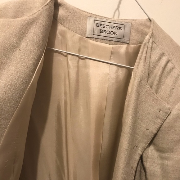 Ladies Business Suit Jacket - Picture 4 of 6